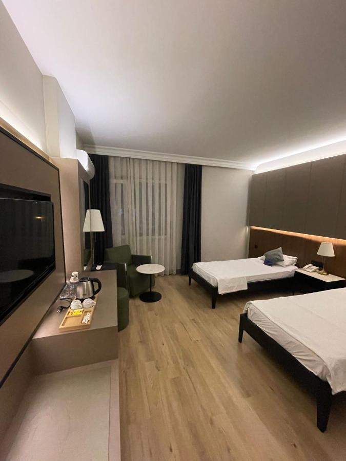 Ring Downtown Hotel Antalia Esterno foto