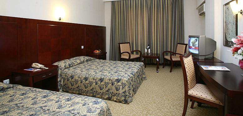 Ring Downtown Hotel Antalia Esterno foto